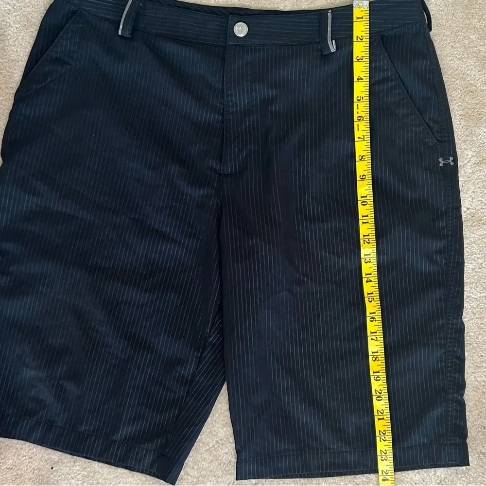 Under Armour Golf Shorts Black Pinstripe‎ Pattern Coldblack Moisture Wicking